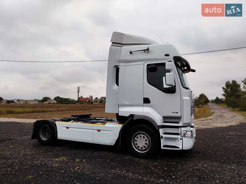 Тягач Renault Premium 2012 в Луцке