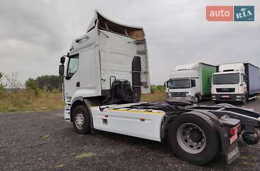 Тягач Renault Premium 2012 в 