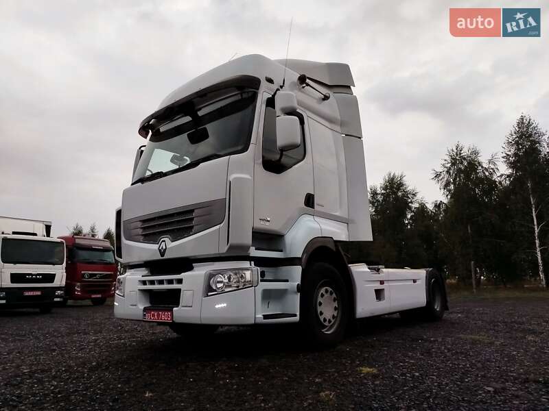 Тягач Renault Premium 2012 в Луцке
