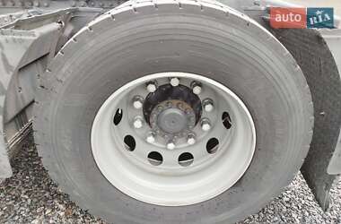 Тягач Renault Premium 2012 в 