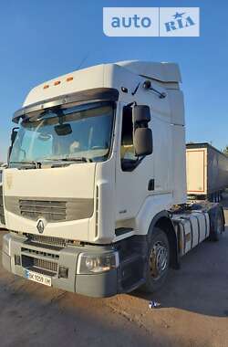 Тягач Renault Premium 2011 в Рівному