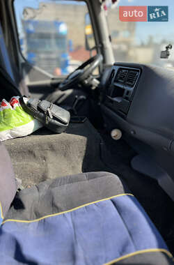Рефрижератор Renault Premium 2001 в 