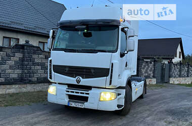 Тягач Renault Premium 2013 в Сарнах