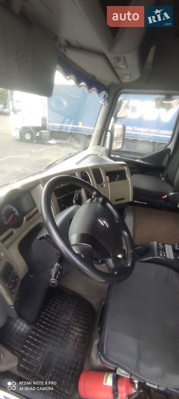 Тягач Renault Premium 2011 в Черкасах