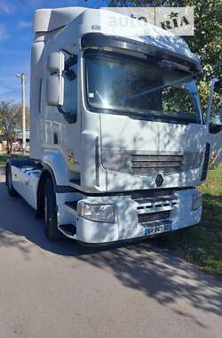 Тягач Renault Premium 2011 в Львові