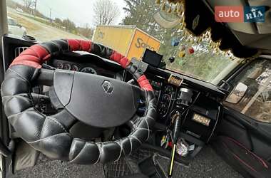 Тягач Renault Premium 2010 в 