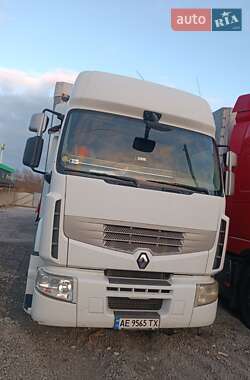 Тягач Renault Premium 2008 в Каменском