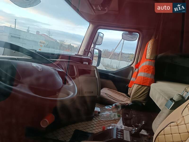 Тягач Renault Premium 2008 в Каменском