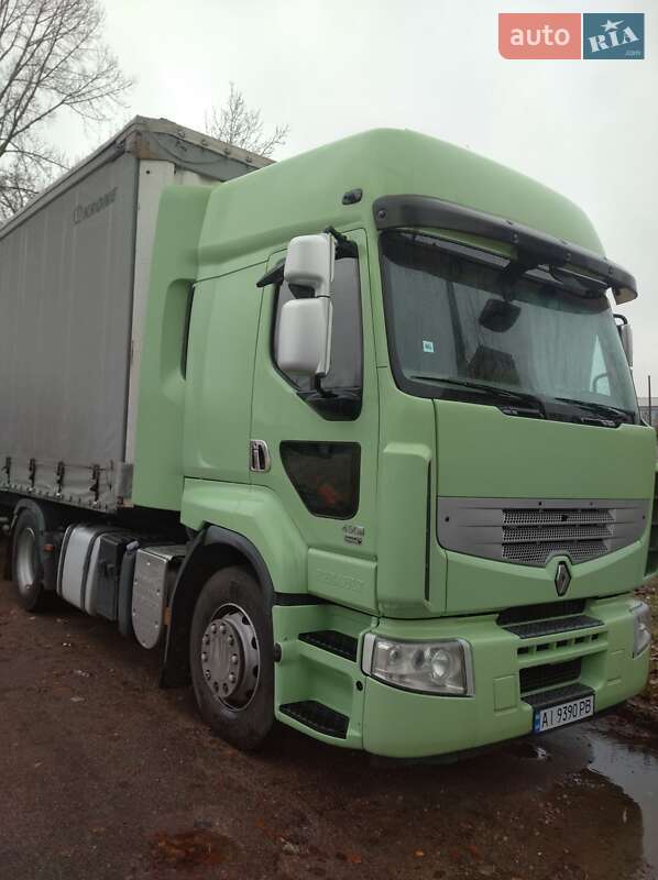 Тягач Renault Premium 2010 в 