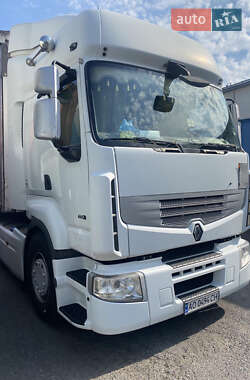 Тягач Renault Premium 2009 в Ужгороді