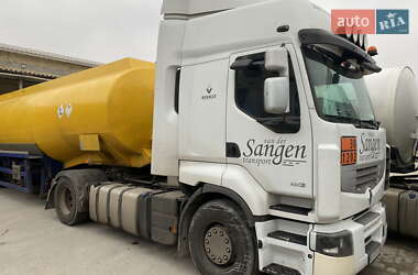 Тягач Renault Premium 2013 в 