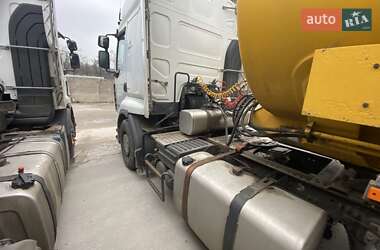 Тягач Renault Premium 2013 в 