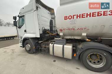 Тягач Renault Premium 2010 в Киеве