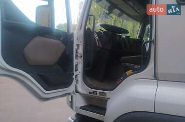 Тягач Renault Premium 2013 в 