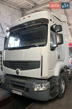 Тягач Renault Premium 2011 в Киеве