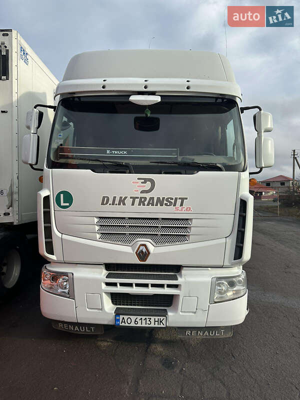 Тягач Renault Premium 2012 в Ужгороде