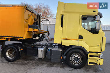 Тягач Renault Premium 2007 в Борщеве