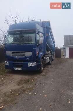 Самосвал Renault Premium 2008 в Луцке