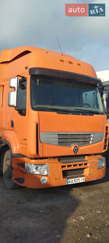 Тягач Renault Premium 2011 в Дніпрі