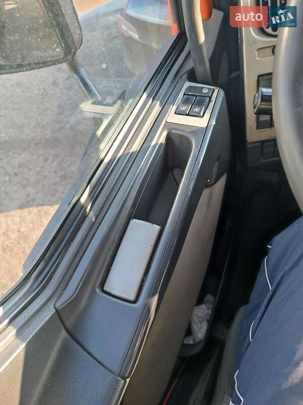 Тягач Renault Premium 2011 в Дніпрі