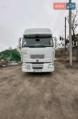 Тягач Renault Premium 2010 в Буче