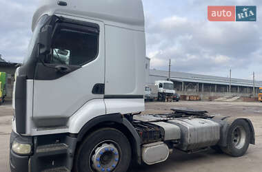Тягач Renault Premium 2000 в 