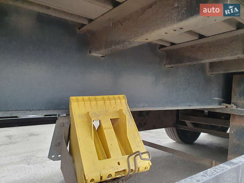 Тягач Renault Premium 2007 в Ровно