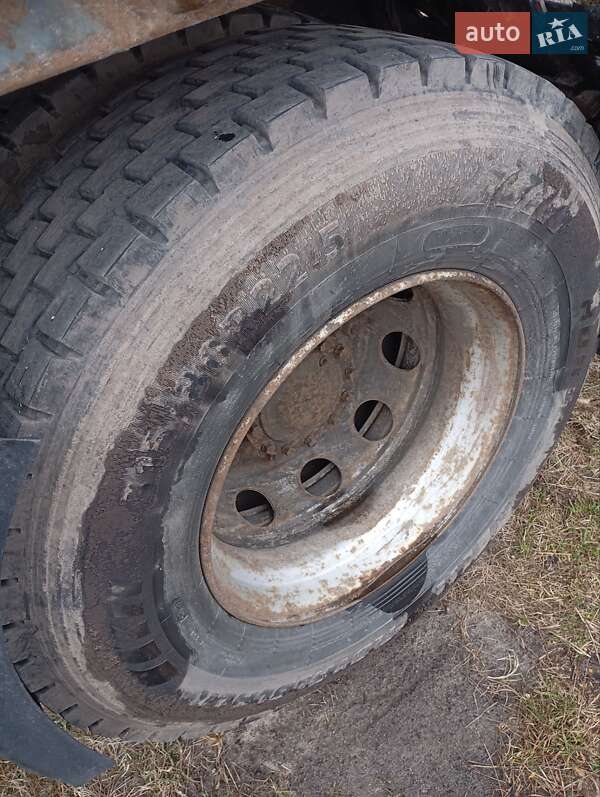 Тягач Renault Premium 2005 в Звягелі