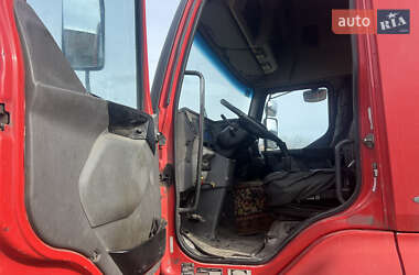 Тягач Renault Premium 2005 в 