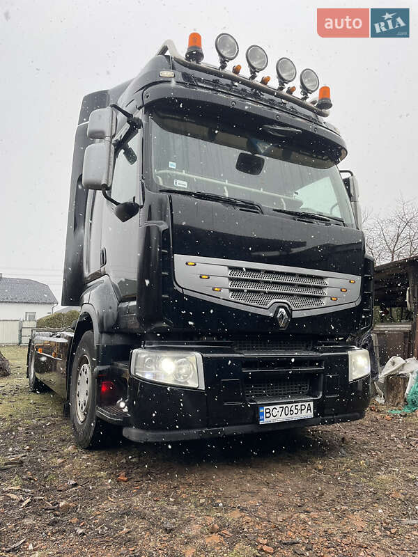 Renault Premium