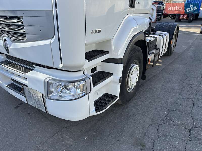 Тягач Renault Premium 2012 в Киеве