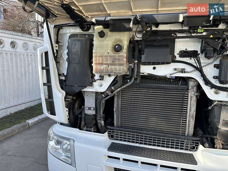 Тягач Renault Premium 2012 в Киеве