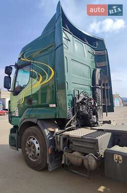 Тягач Renault Premium 2013 в 