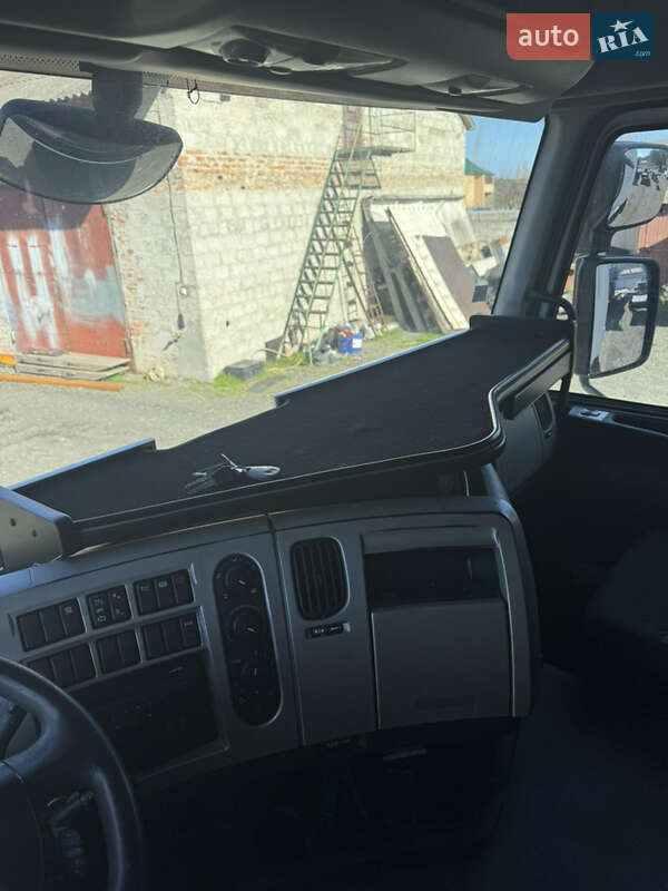 Тягач Renault Premium 2012 в Ковелі