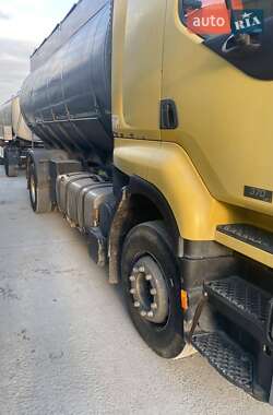 Цистерна Renault Premium 2005 в Тернополе