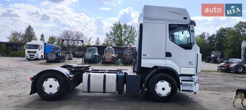 Тягач Renault Premium 2008 в Умани