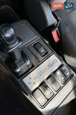 Тягач Renault Premium 2010 в 
