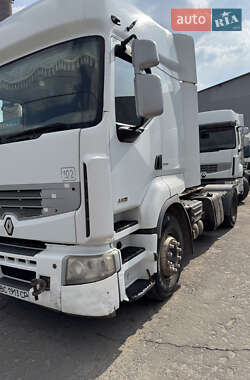 Тягач Renault Premium 2006 в 