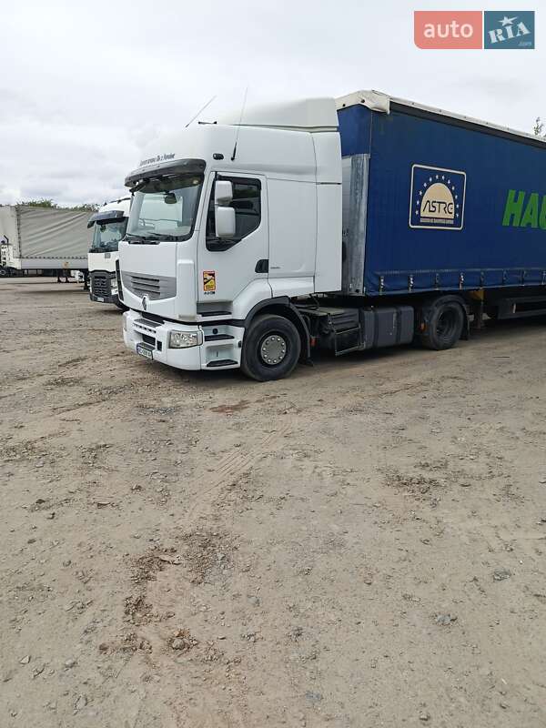 Тягач Renault Premium 2011 в Луцке
