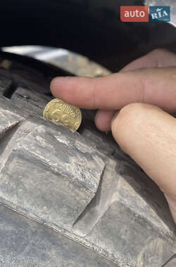 Контейнеровоз Renault Premium 2012 в 