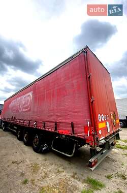 Тягач Renault Premium 2009 в 