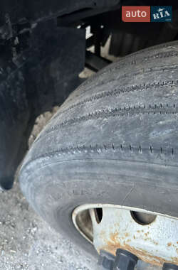 Тягач Renault Premium 2002 в Киеве
