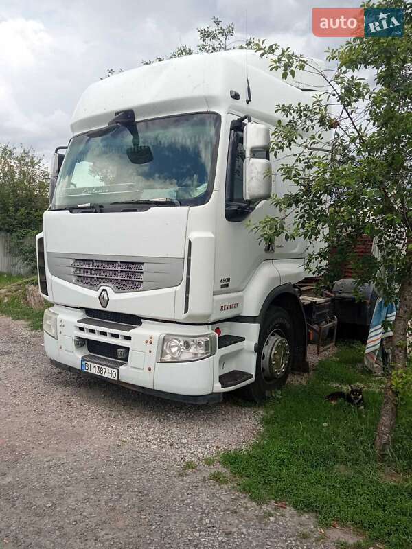Тягач Renault Premium 2007 в Балаклії
