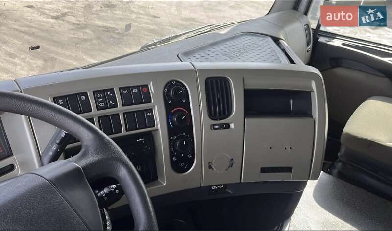 Тягач Renault Premium 2013 в Тернополе