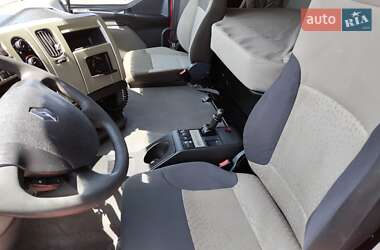 Тягач Renault Premium 2013 в 