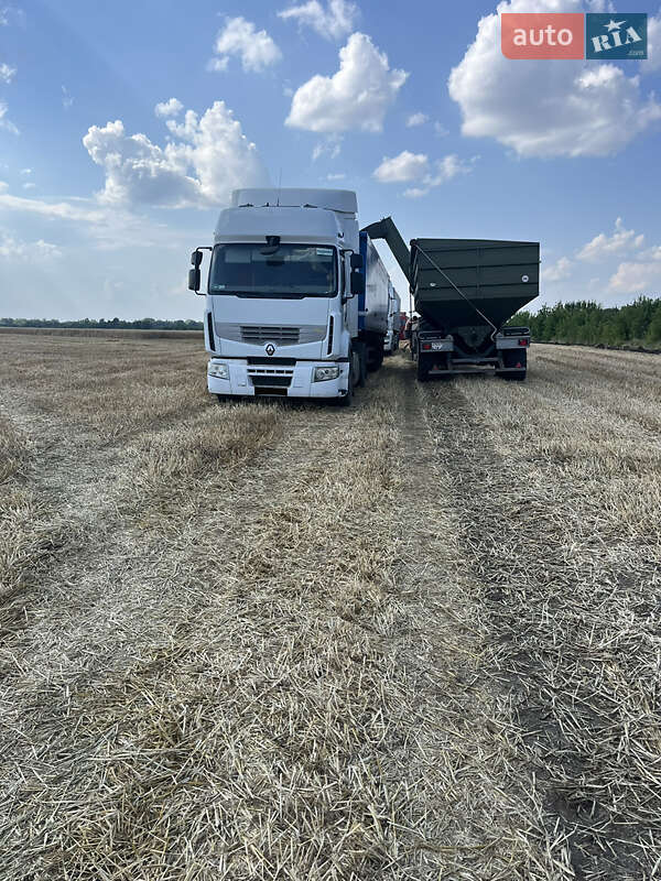 Тягач Renault Premium 2008 в Сумах