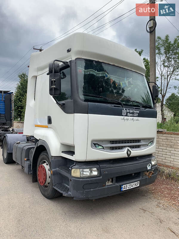 Тягач Renault Premium 2006 в Ладыжине фото 2 Тягач Renault Premium 2006 в Ладыжине