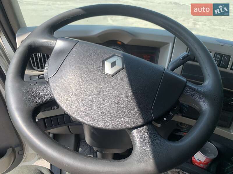 Тягач Renault Premium 2009 в Киеве