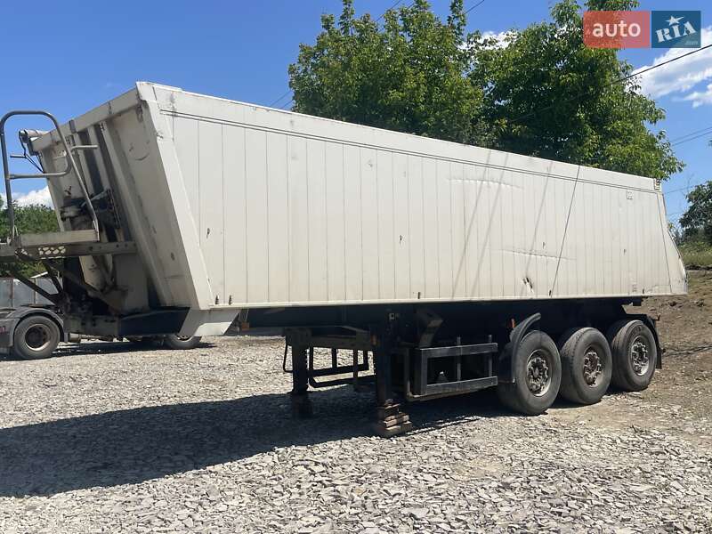 Тягач Renault Premium 2012 в Тячеве фото 102 Тягач Renault Premium 2012 в Тячеве