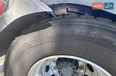 Тягач Renault Premium 2013 в 